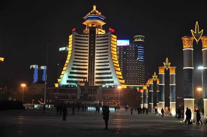 夜景亮化工程2.jpg 夜景亮化工程2.jpg