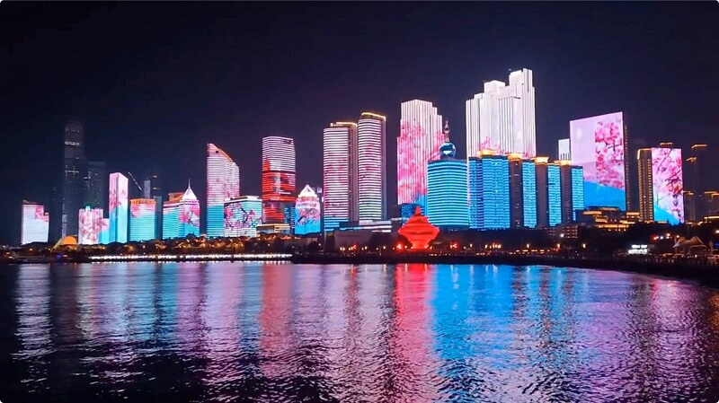 建筑燈光秀.jpg 建筑燈光秀.jpg