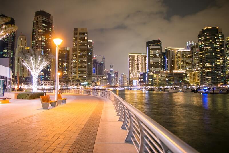 1597879731813912al7l.jpg city-buildings-with-lights-809060.jpg