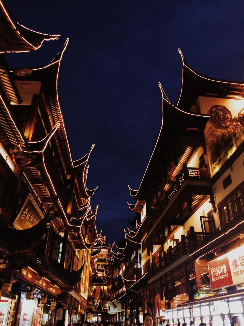 夜景照明.jpg 夜景照明.jpg