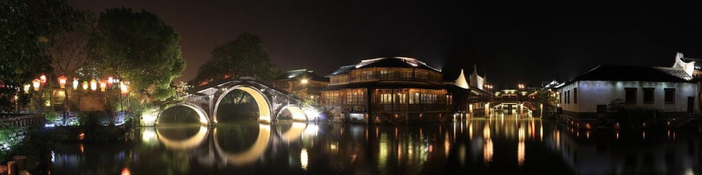 夜景照明設(shè)計.jpg 夜景照明設(shè)計.jpg