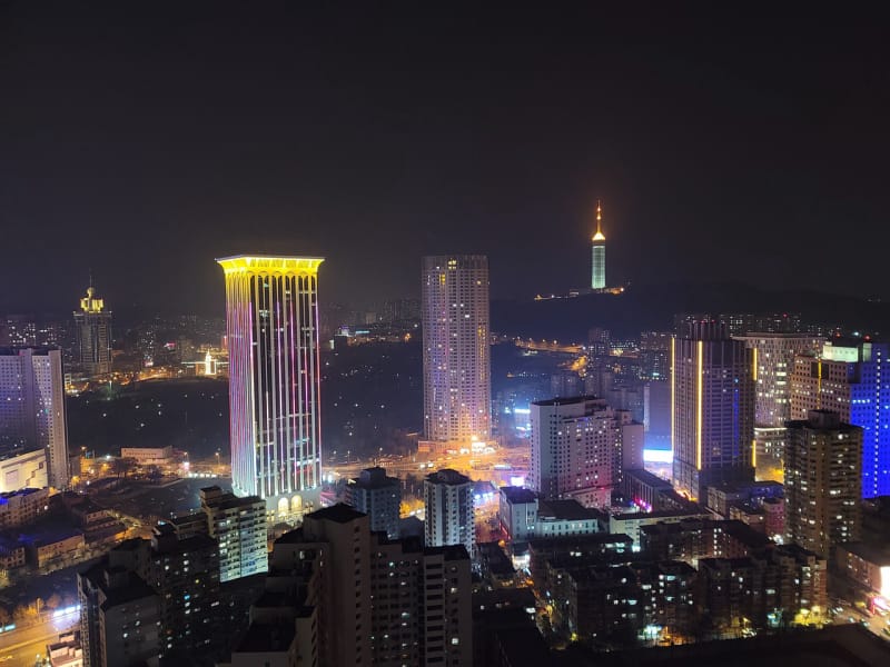 酒店外墻亮化.jpg 酒店外墻亮化.jpg