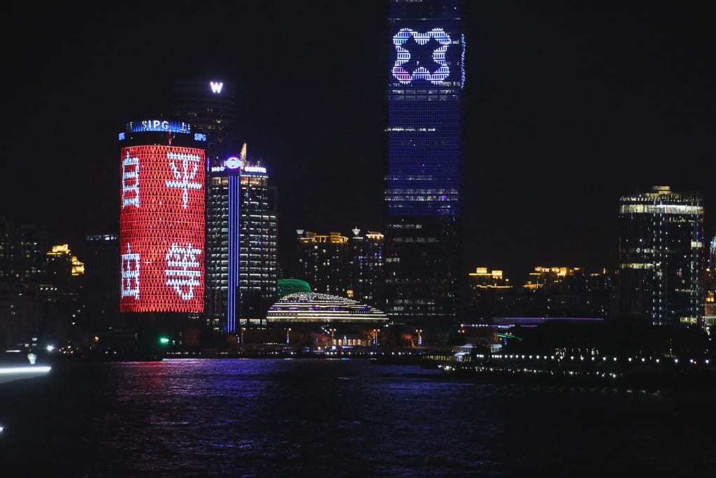 超高層建筑亮化設計.jpg 超高層建筑亮化設計.jpg