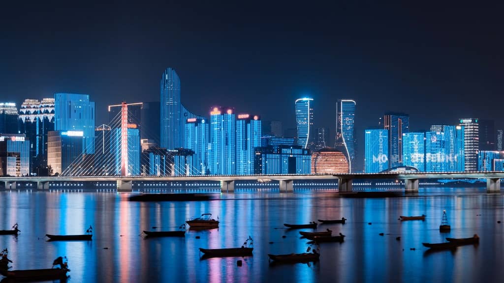地標(biāo)性建筑夜景亮化設(shè)計.jpg 地標(biāo)性建筑夜景亮化設(shè)計.jpg