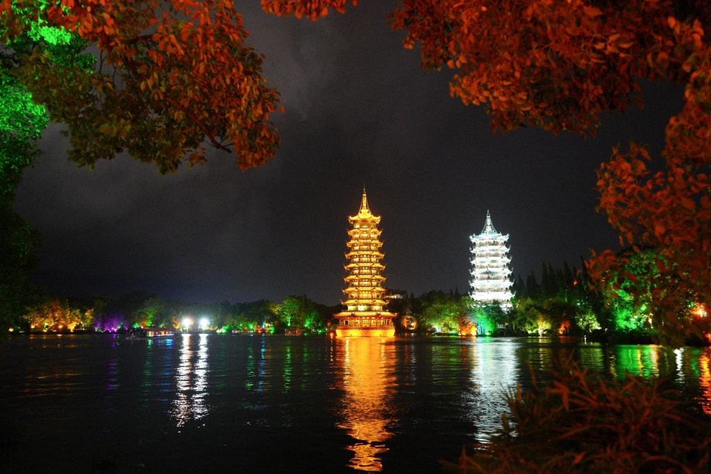 古塔亮化照明.jpg 古塔亮化照明.jpg
